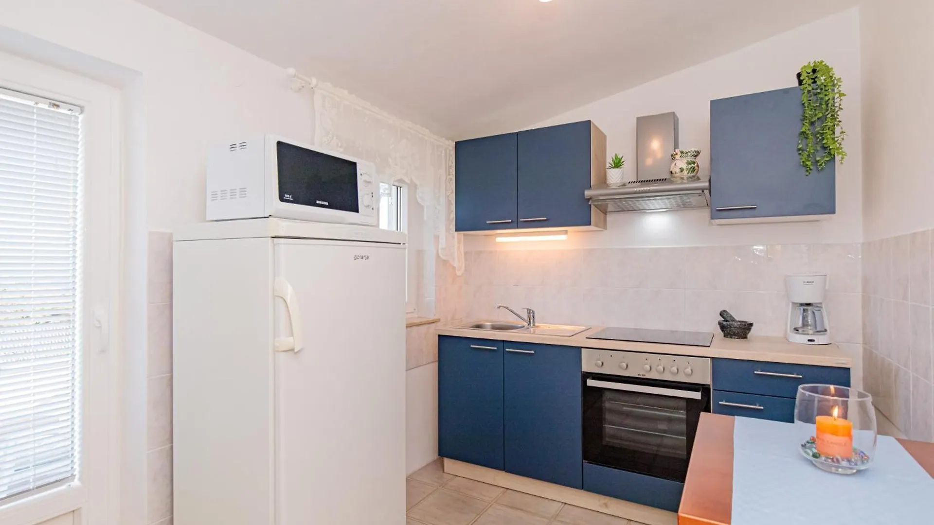 Apartment Apartman Silvana Risika